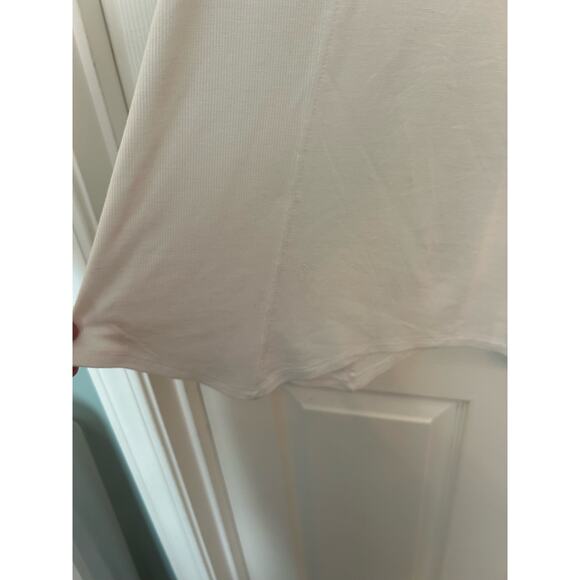 NWT INC International Concepts white short sleeve women’s shirt, size 1x - Picture 5 of 7